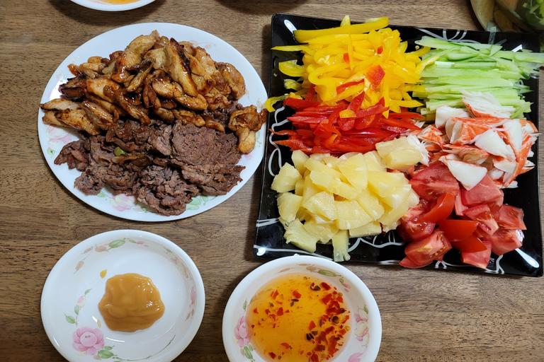 고기랑 채소랑 골고루 먹어요