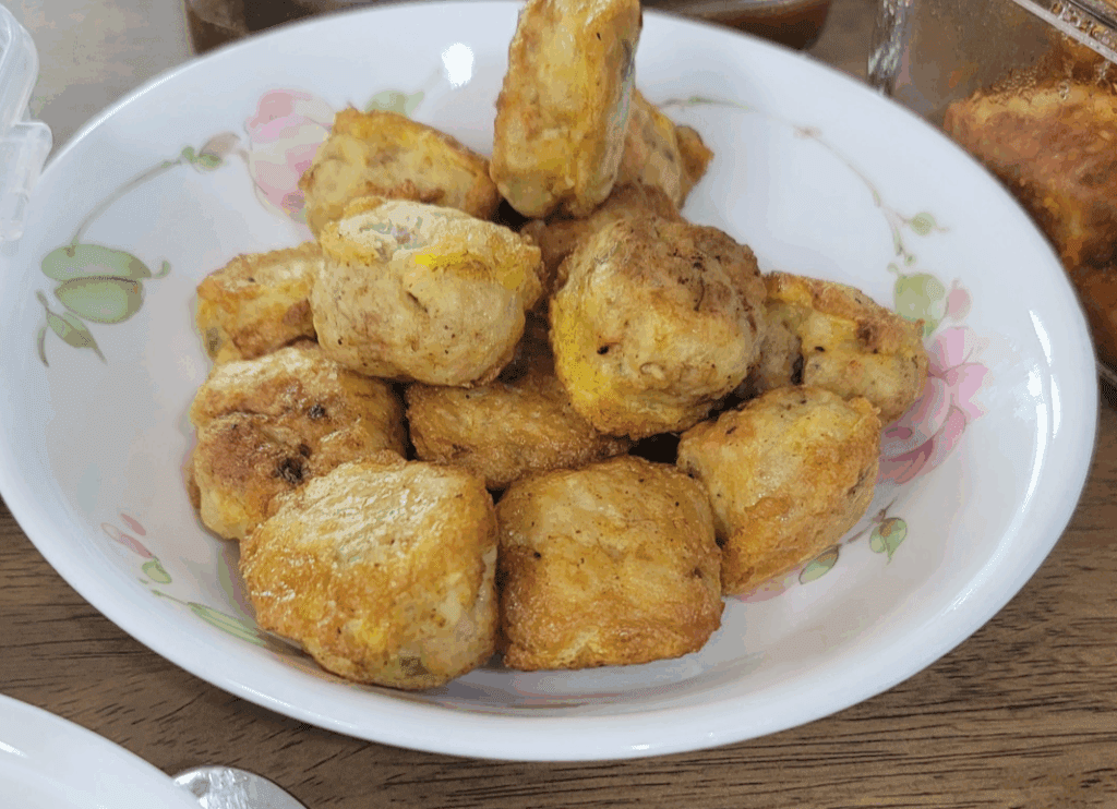 바삭하고 고소한 동그랑땡 – 한입에 쏙!
