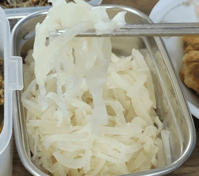 담백하고 부드러운 무나물 만들기 – 소화 잘 되는 건강반찬!
