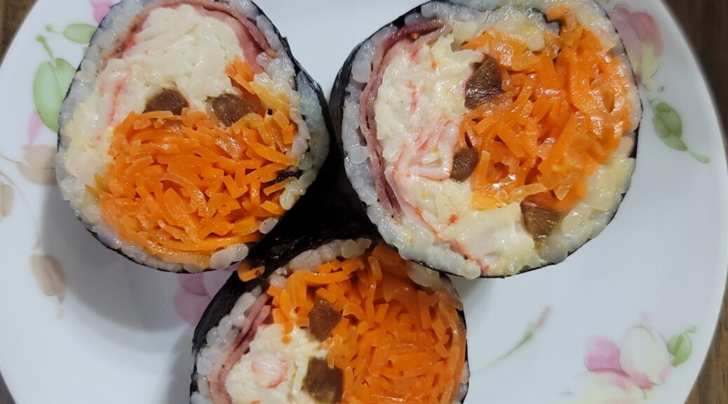 🥕 아삭한 당근라페 김밥 만들기 – 상큼하고 고소한 색다른 김밥