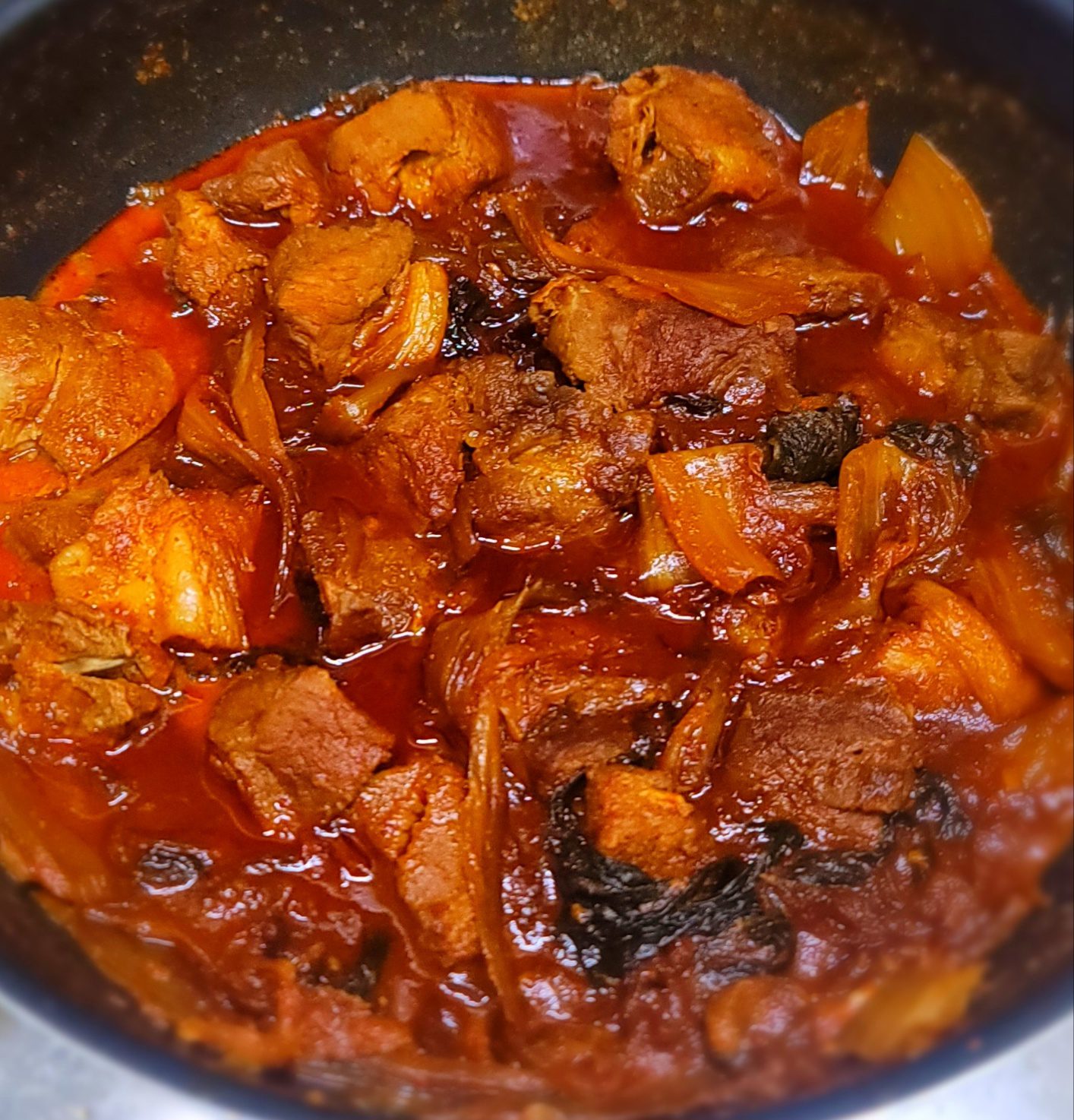 돼지고기 목살 김치찜 만들기 – 깊고 진한 맛의 집밥 레시피